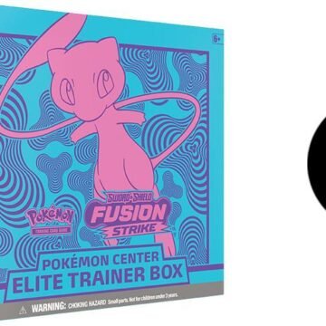 Pokémon TCG: Fusion Strike Pokemon Center Elite Trainer Box Case (Exclusive)